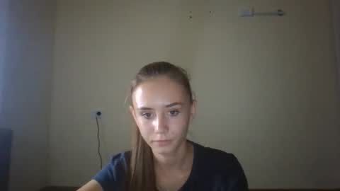 mylittle_flame online show from October 28, 1:14 pm