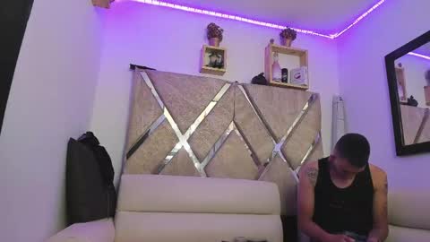 Myluandjack online show from May 5, 1:19 pm
