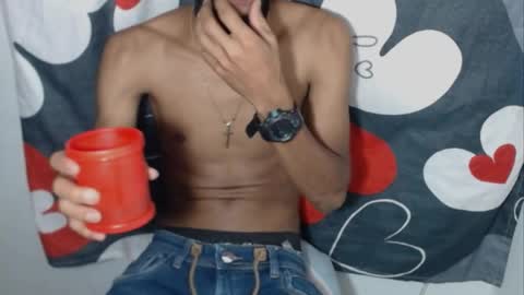 my negrito online show from April 1, 5:52 am