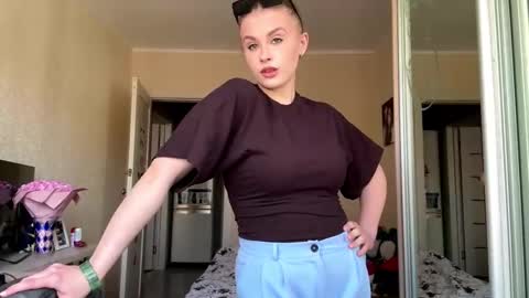 Ele online show from March 23, 7:12 am