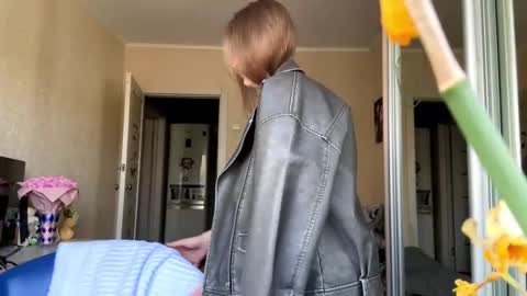 Ele online show from March 24, 7:02 am