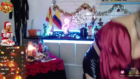 Snapshot of myrnasexxx chatting on December 30, 1:48 am Myrna Sessions online show from December 30, 1:48 am