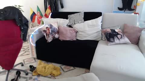Snapshot of myrnasexxx chatting on February 2, 2:13 pm Myrna Sessions online show from February 2, 2:13 pm