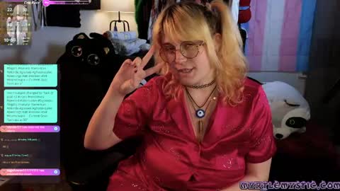 Snapshot of myrtlemystic chatting on March 29, 10:37 am Myrtle Faust online show from March 29, 10:37 am