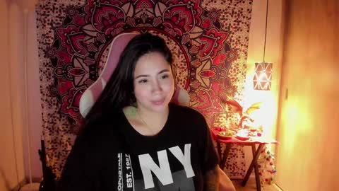 S A R A online show from December 7, 5:26 am