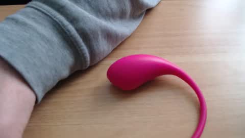 Ben online show from April 2, 9:18 am