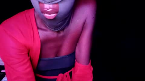 mysexybestie online show from July 10, 3:11 am