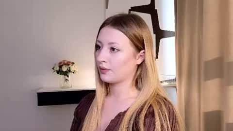 Snapshot of mysmila chatting on July 9, 1:37 pm mysmila online show from July 9, 1:37 pm