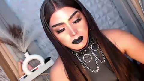 Snapshot of mysterious_diva chatting on September 28, 4:18 am SUPPORT GODDESS TRISHA AND DONT FORGET TO FOLLOW ME online show from September 28, 4:18 am