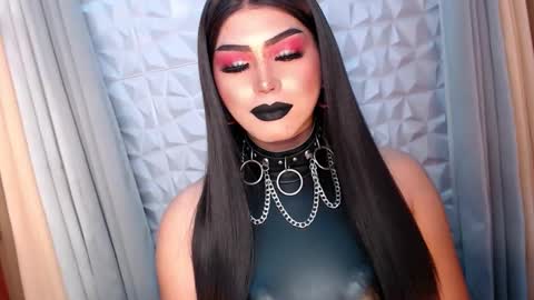 Snapshot of mysterious_diva chatting on October 11, 4:49 pm SUPPORT GODDESS TRISHA AND DONT FORGET TO FOLLOW ME online show from October 11, 4:49 pm