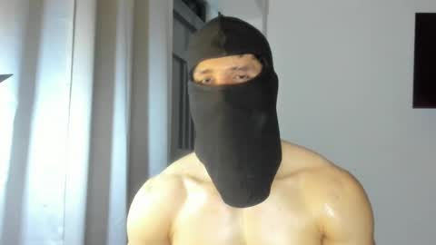mysterious_muscles online show from June 22, 11:57 pm