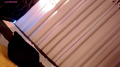 Olivia online show from March 9, 5:33 am