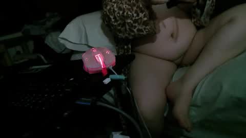 Snapshot of mysteriouswoman18 chatting on March 17, 4:50 am mysteriouswoman18 online show from March 17, 4:50 am