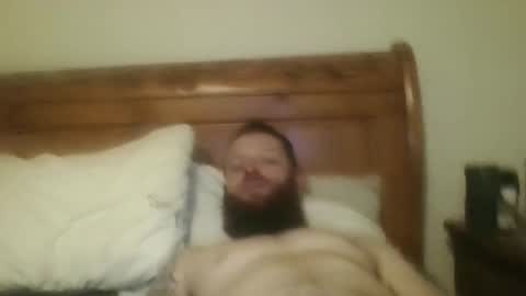 Snapshot of mysterydaddy84266 chatting on April 3, 3:04 am mysterydaddy84266 online show from April 3, 3:04 am