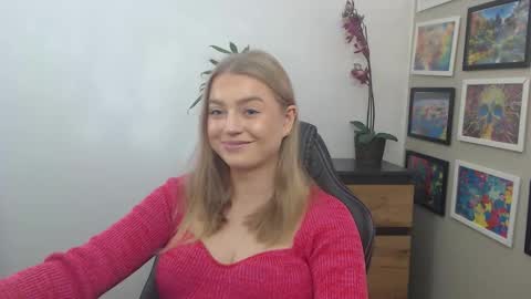 Erica online show from October 3, 8:33 am