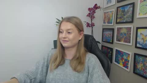 Erica online show from March 17, 1:47 pm