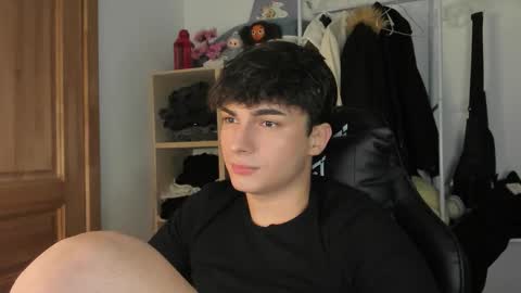 Evan Brown online show from October 15, 2:17 pm