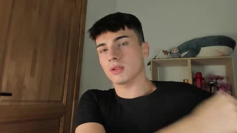 Evan Brown online show from October 28, 12:36 am