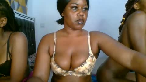 mystic_saucy online show from October 11, 5:33 pm