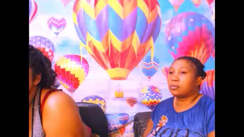 Snapshot of mysticebony18 chatting on December 15, 8:36 pm mysticebony18 online show from December 15, 8:36 pm