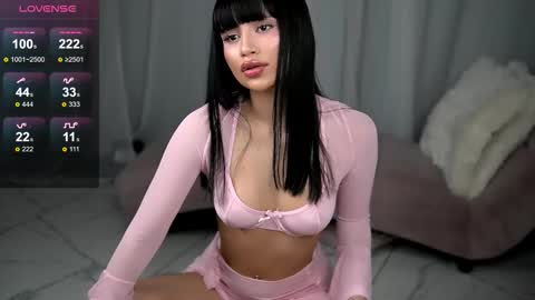 Snapshot of mysticlayla chatting on November 4, 4:33 am mysticlayla online show from November 4, 4:33 am