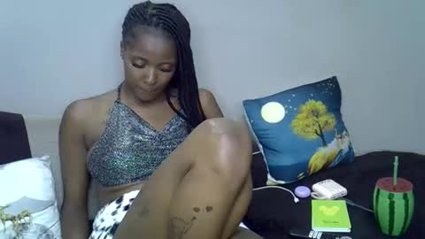 Cupcake online show from March 30, 12:39 pm