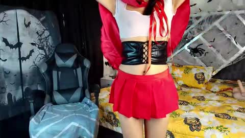 Snapshot of mysticmature chatting on October 14, 7:25 pm Mystic  online show from October 14, 7:25 pm