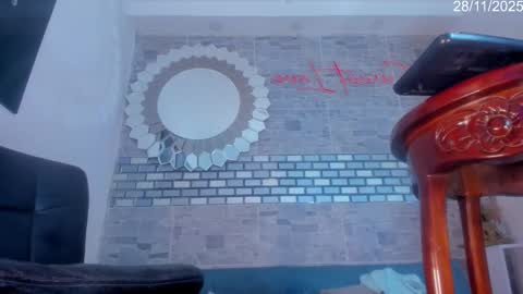          online show from November 28, 8:11 pm