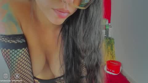   IG belladanielab online show from February 7, 4:05 am