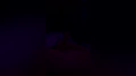 Snapshot of mytoytommy chatting on March 15, 8:53 am mytoytommy online show from March 15, 8:53 am