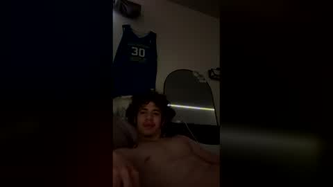 Snapshot of mytoytommy chatting on April 16, 5:52 am mytoytommy online show from April 16, 5:52 am