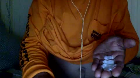 Snapshot of mywi11yisbiggy chatting on January 31, 12:18 pm str8 dom alphaAsian Daddy type. sorry not bi or curious but i dont judgediscrimenate. online show from January 31, 12:18 pm