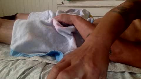 Snapshot of mywi11yisbiggy chatting on February 26, 6:11 pm str8 dom alphaAsian Daddy type. sorry not bi or curious but i dont judgediscrimenate. online show from February 26, 6:11 pm