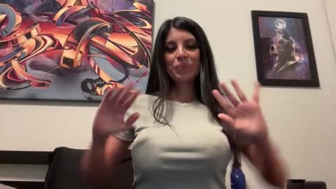 Gabby online show from January 13, 9:42 pm