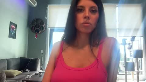 Snapshot of mywild_cambabe chatting on April 8, 6:19 pm Gabby online show from April 8, 6:19 pm