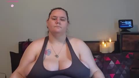 Mzjuicybootay online show from September 15, 7:14 pm