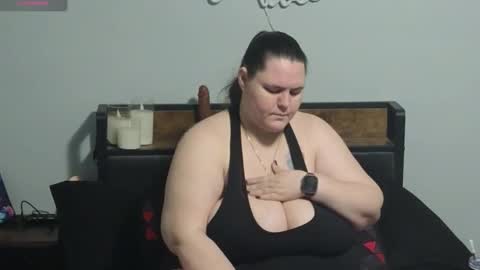 Mzjuicybootay online show from May 15, 11:06 am