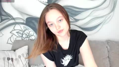Eva  online show from May 13, 3:59 am