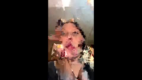 n0rmalgurl online show from June 4, 9:43 pm