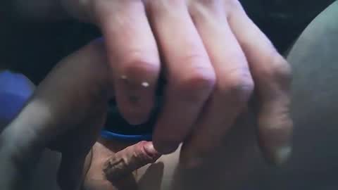 Snapshot of n3philim999 chatting on December 15, 7:13 am n3philim999 online show from December 15, 7:13 am