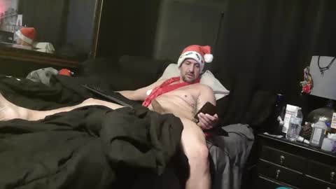 Snapshot of n3v3rpanic1 chatting on December 9, 1:29 am SnackPants online show from December 9, 1:29 am