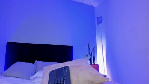 Snapshot of na_yeon_ chatting on October 15, 8:53 pm AMY online show from October 15, 8:53 pm