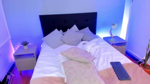 Snapshot of na_yeon_ chatting on November 11, 9:37 pm AMY online show from November 11, 9:37 pm