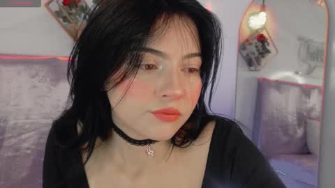 naamah_b online show from November 25, 2:06 pm