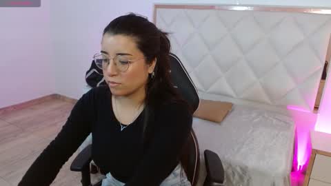 TARA online show from October 5, 12:14 pm