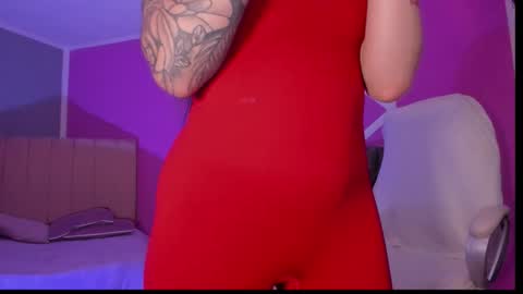 Snapshot of naath_ chatting on February 12, 11:00 pm anny online show from February 12, 11:00 pm