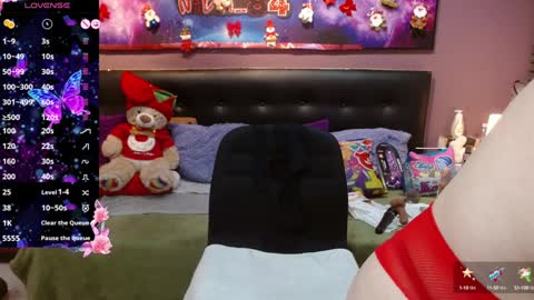 nadia_84 online show from December 24, 3:47 pm