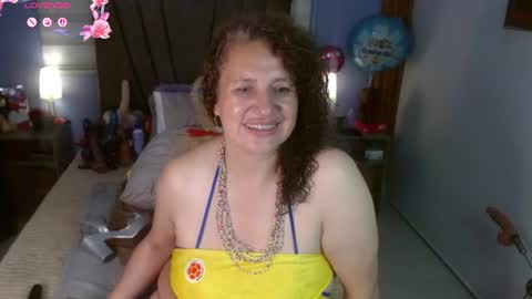 nadia_84 online show from June 27, 12:10 pm