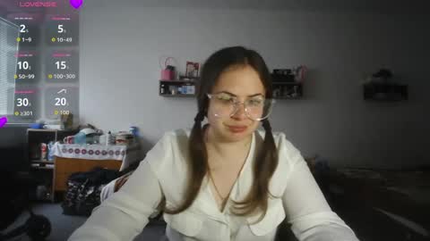 nadiiamorgun online show from May 12, 5:37 am