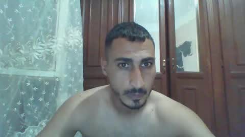 V online show from October 11, 12:15 pm